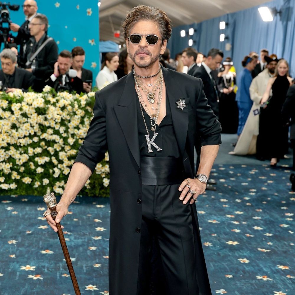 Shah Rukh Khan's stunning MET Gala 2025 debut gets splendid shout-out from Amul India, fans can't get over it