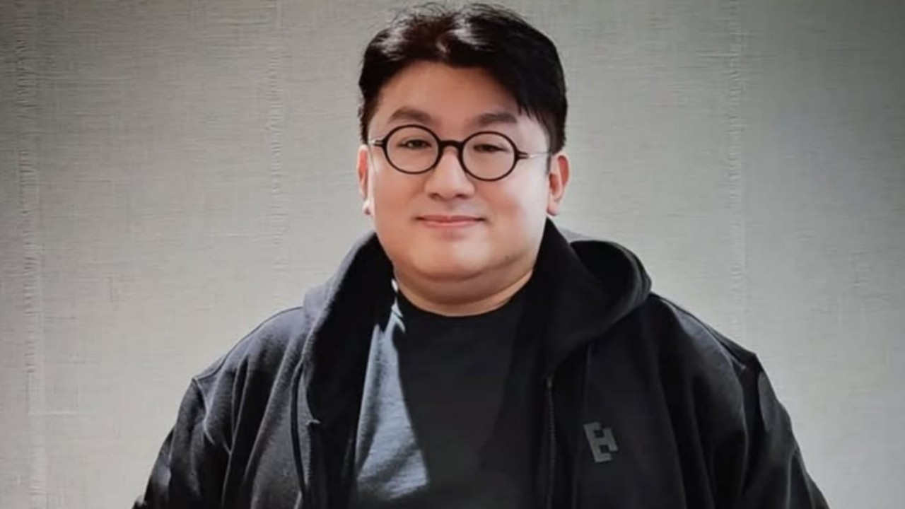 Bang Si Hyuk: Courtesy of Bang Si Hyuk Instagram Bang Si Hyuk: Courtesy of Bang Si Hyuk Instagram