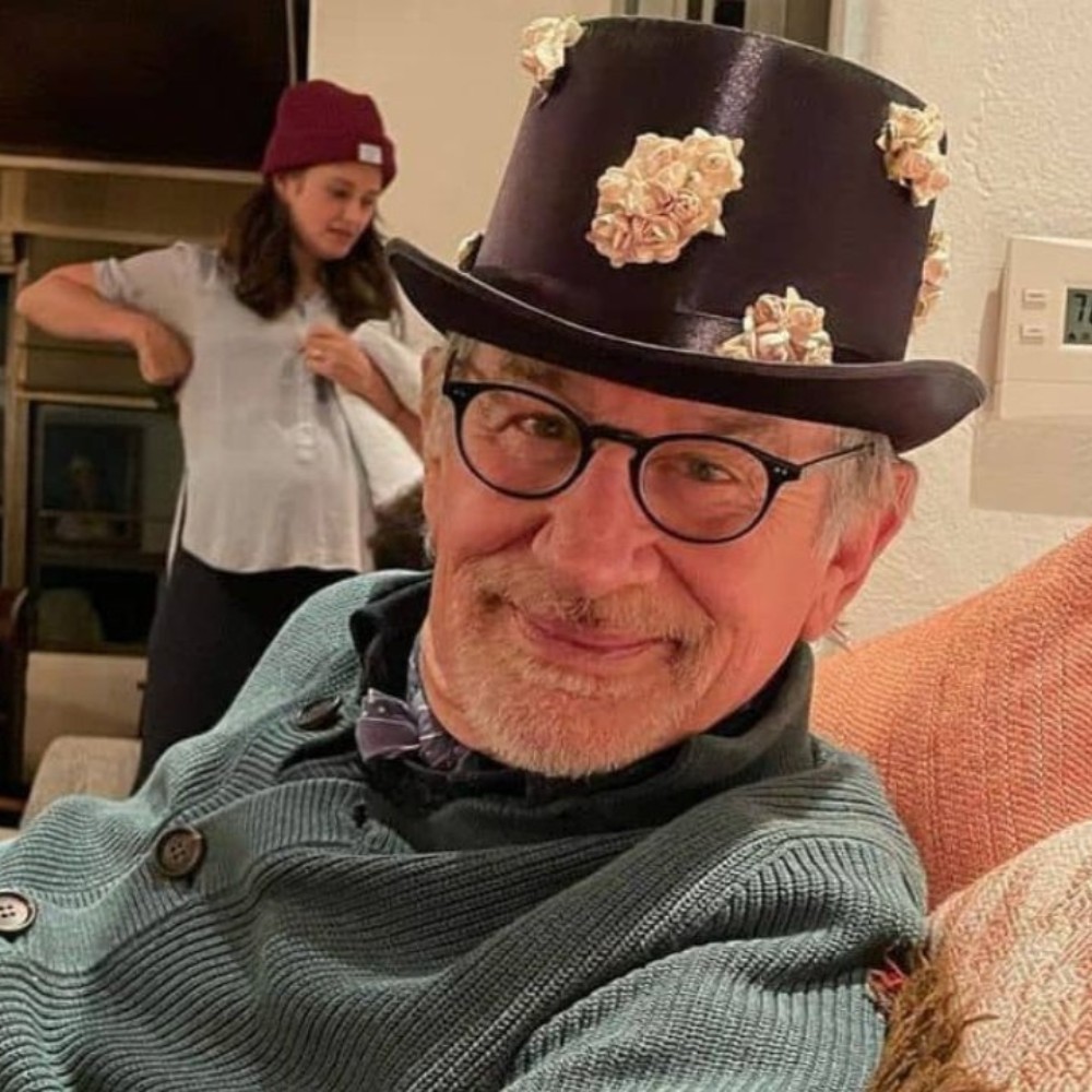 What did Jurassic Park director Steven Spielberg say to Kareena Kapoor when he saw her in a restaurant? Actress recalls unexpected encounter
