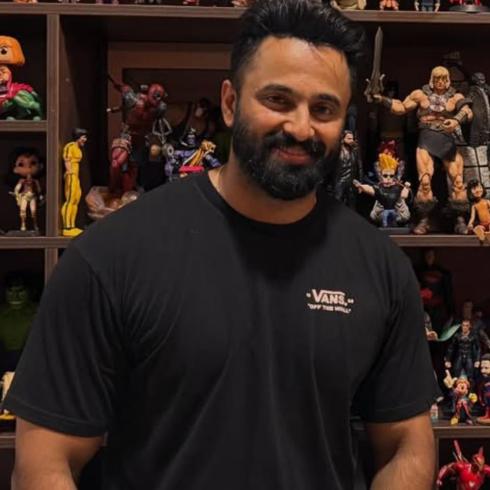 Marco actor Unni Mukundan turns director, debuting with a superhero movie: see PIC