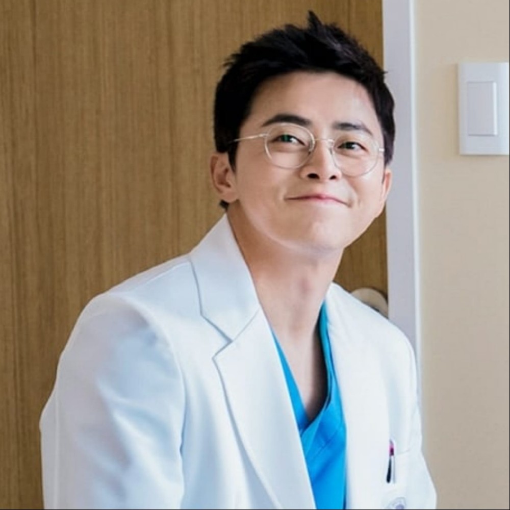 Will Jo Jung Suk and Jeon Mi Do make cameo in Resident Playbook? Production team reveals if Hospital Playlist stars appear in spin-off