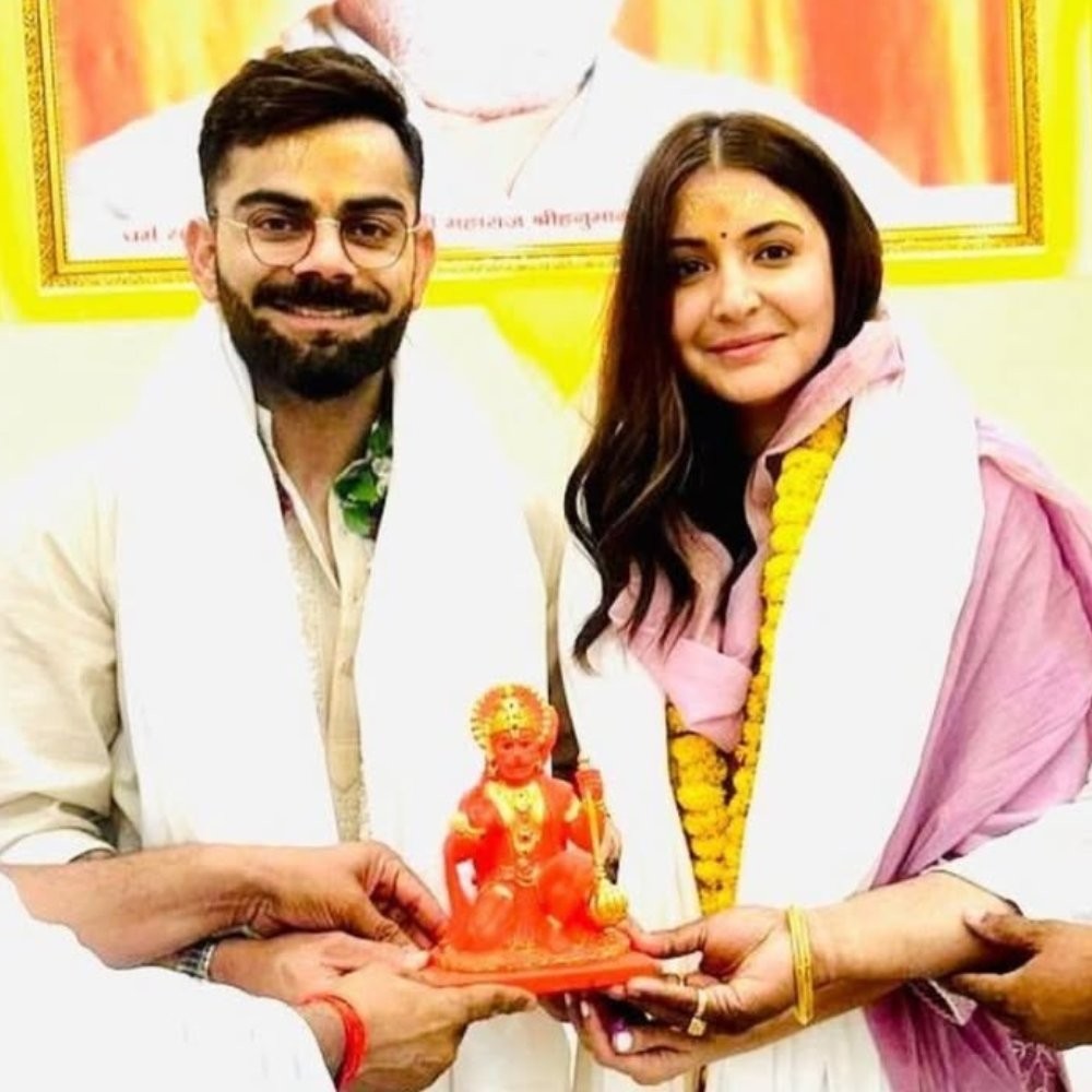 WATCH: Anushka Sharma-Virat Kohli are spiritually aligned as they take 2nd divine trip days after meeting Premanand ji Maharaj