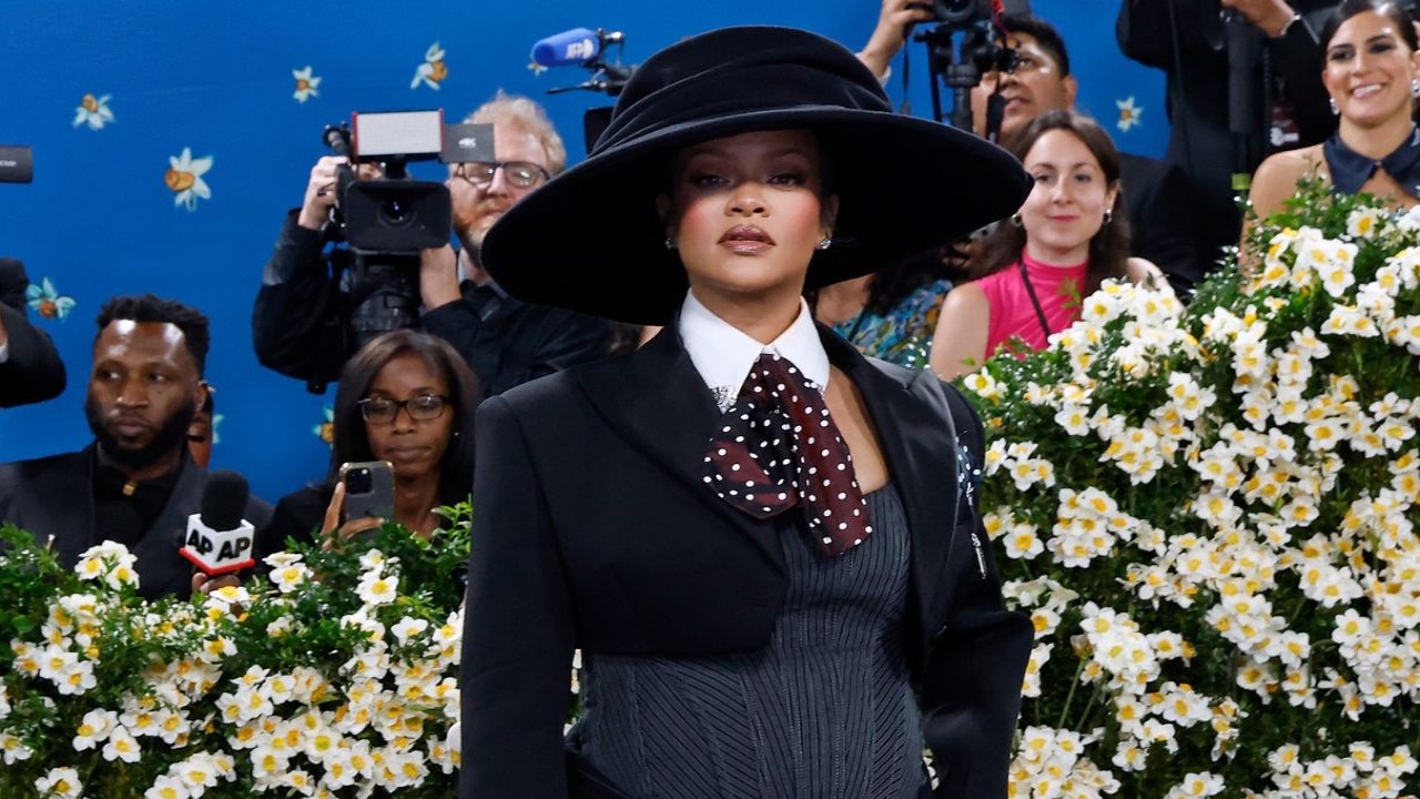 Rihanna at Met Gala 2025 (Getty) Rihanna about her pregnancy and R9
