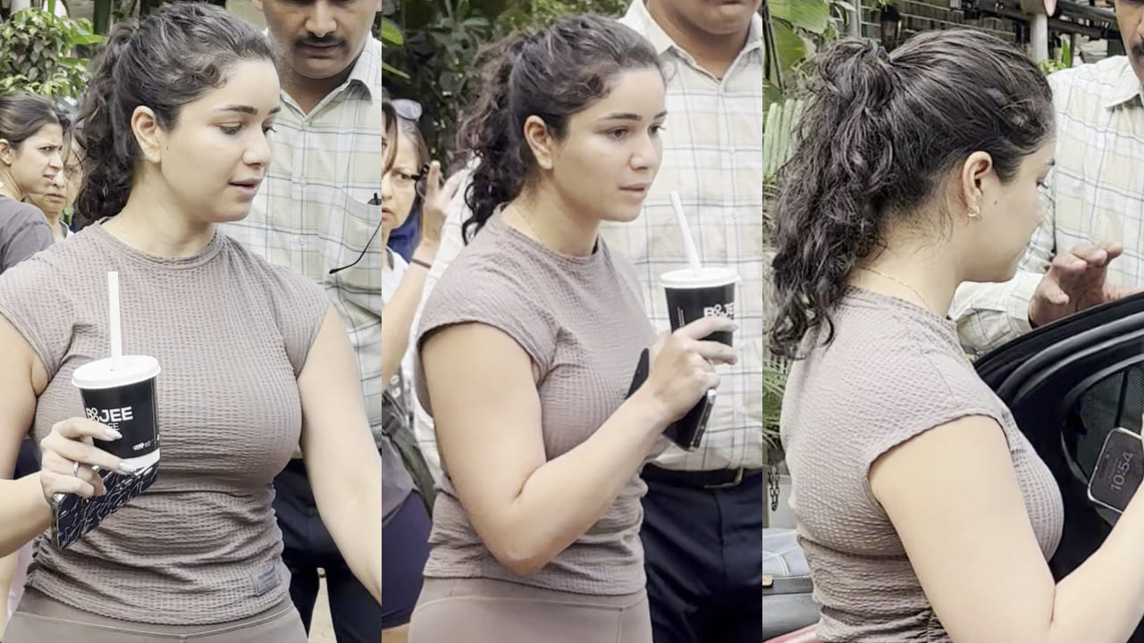 Sara Tendulkar steps out for morning coffee wearing Rs 10,000 taupe top and yoga pants. PC: Varinder