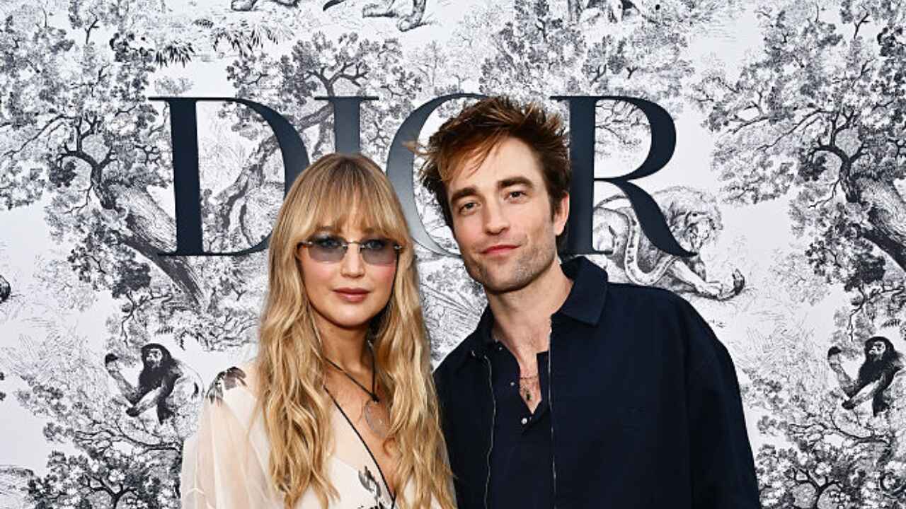 Jennifer Lawrence and Robert Pattinson 