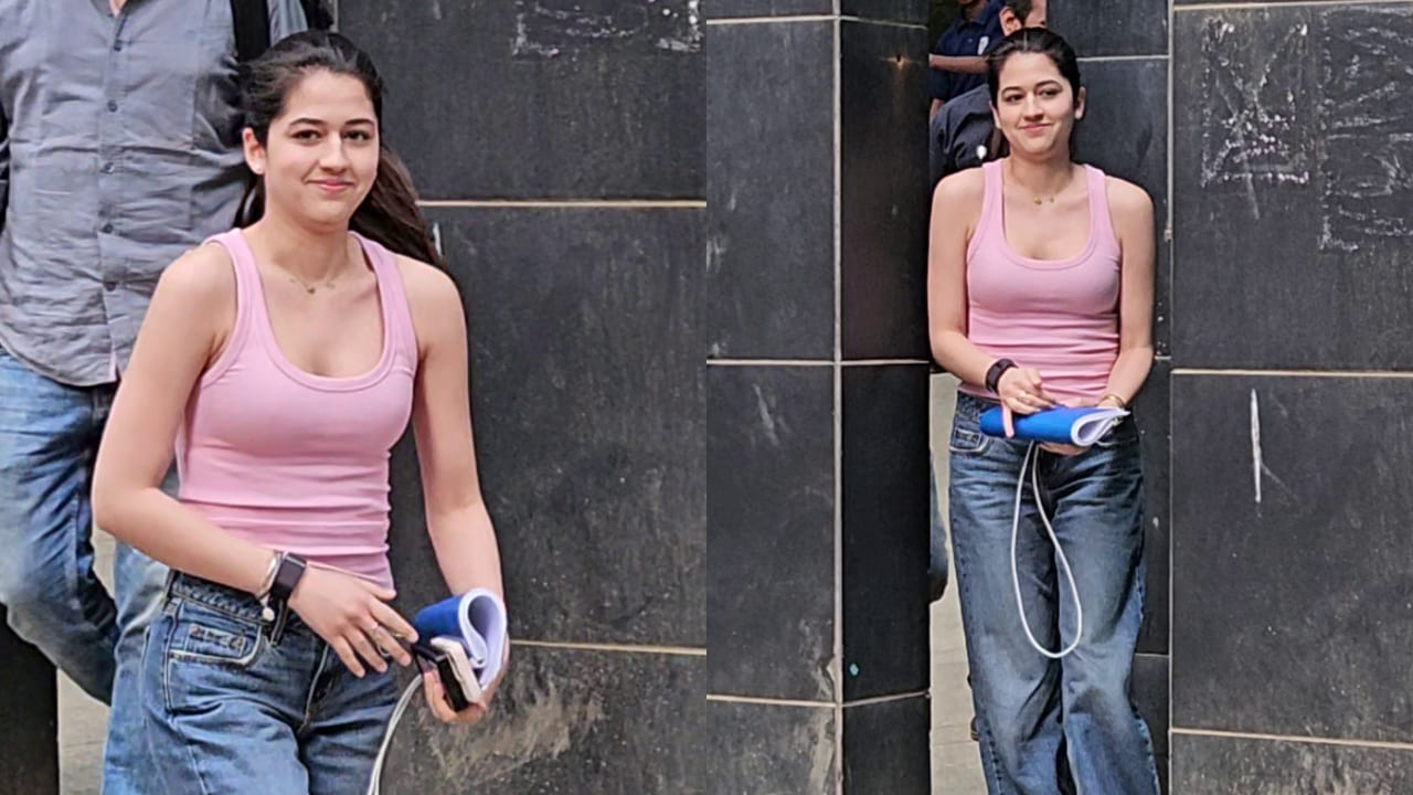 Naomika Saran styles pink tank top with denim jeans in hot Mumbai Summer, proving to be true fashion icon. PC: APH Images