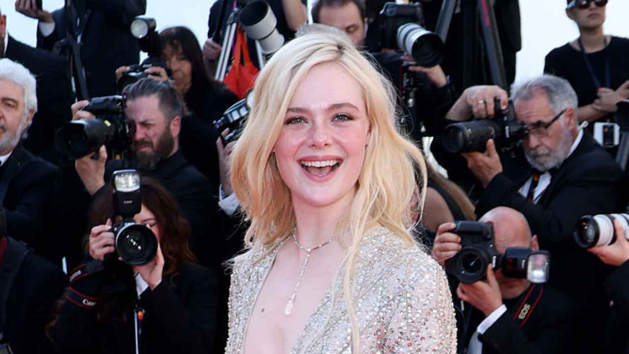 Elle Fanning 