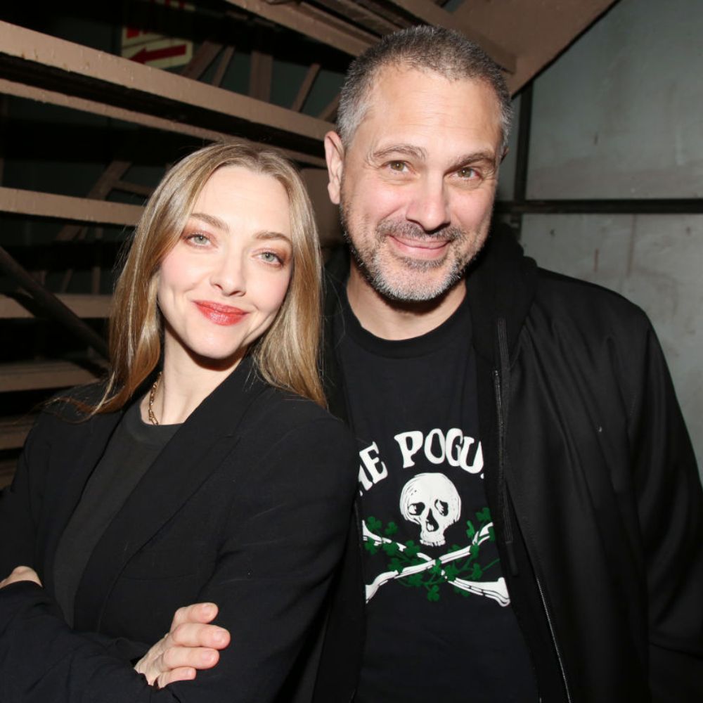 Amanda Seyfried and Thomas Sadoski