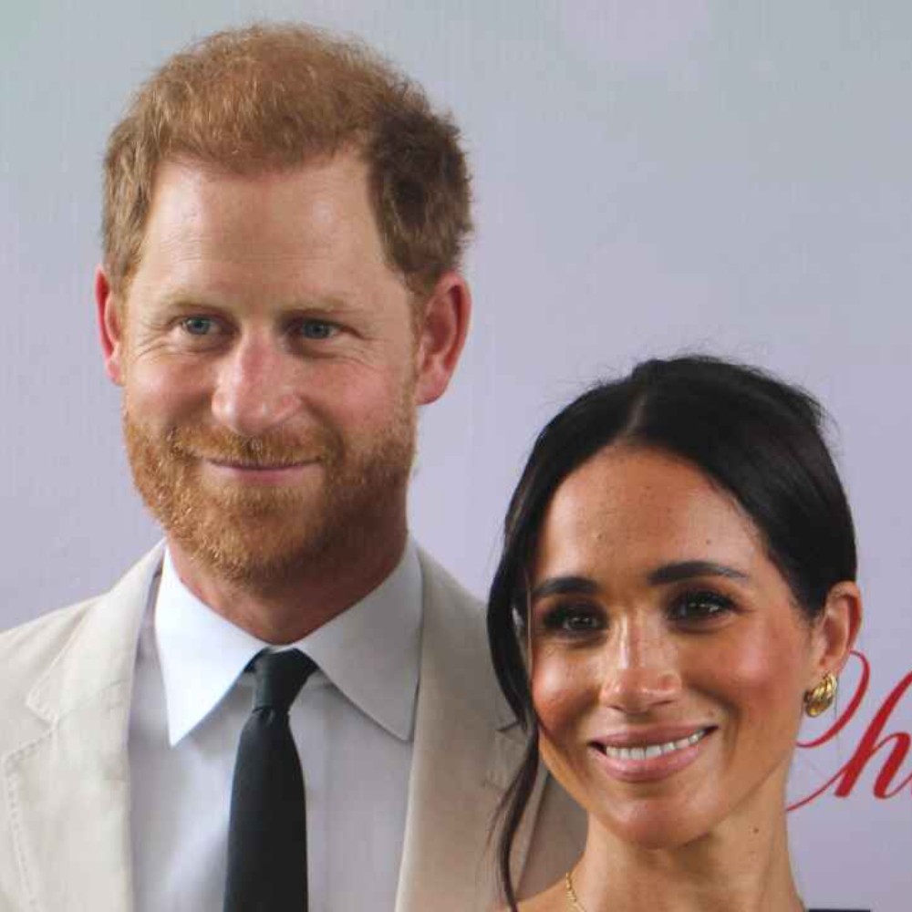 Meghan Markle Stands by Prince Harry as UK Court Denies Security for Couple and Kids; Check Out Her Subtle Diss at Royals
