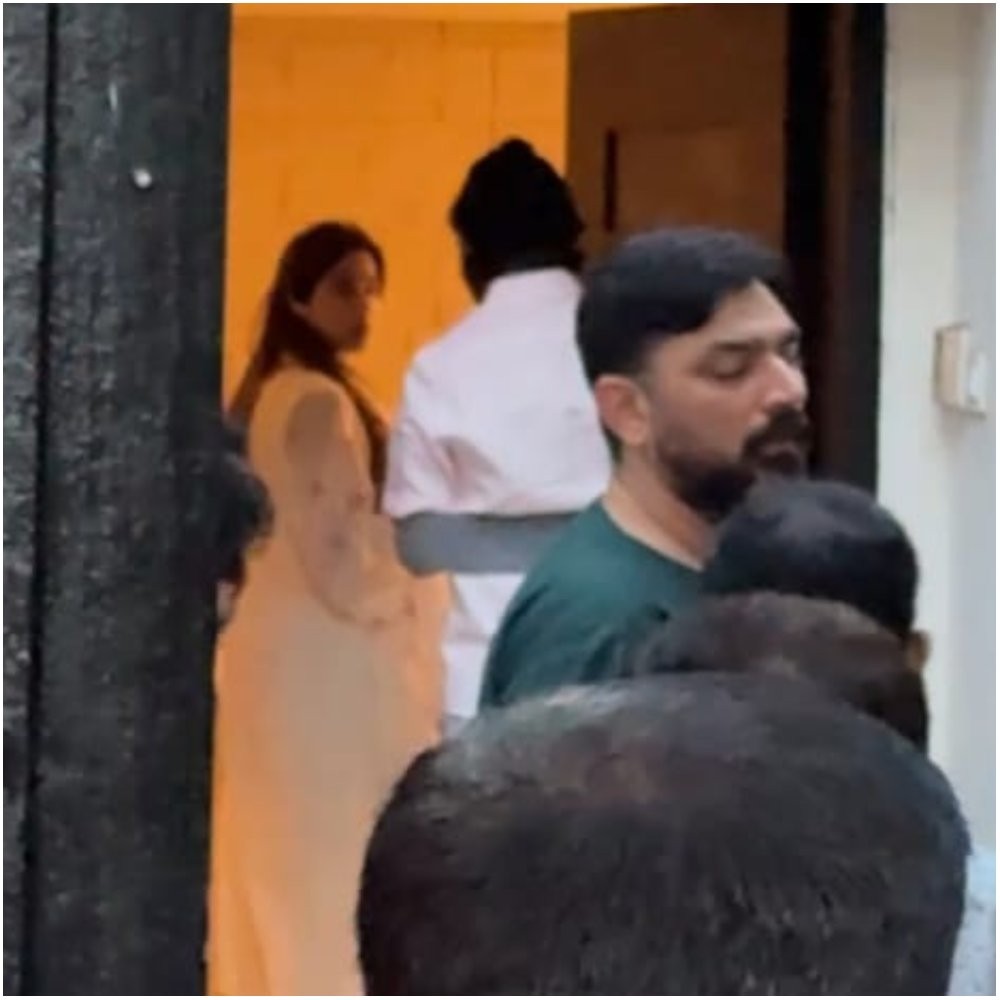 Anil Kapoor's mom Nirmal Kapoor passes away: Janhvi Kapoor, Shikhar Pahariya, Shanaya Kapoor and more arrive at his residence; WATCH