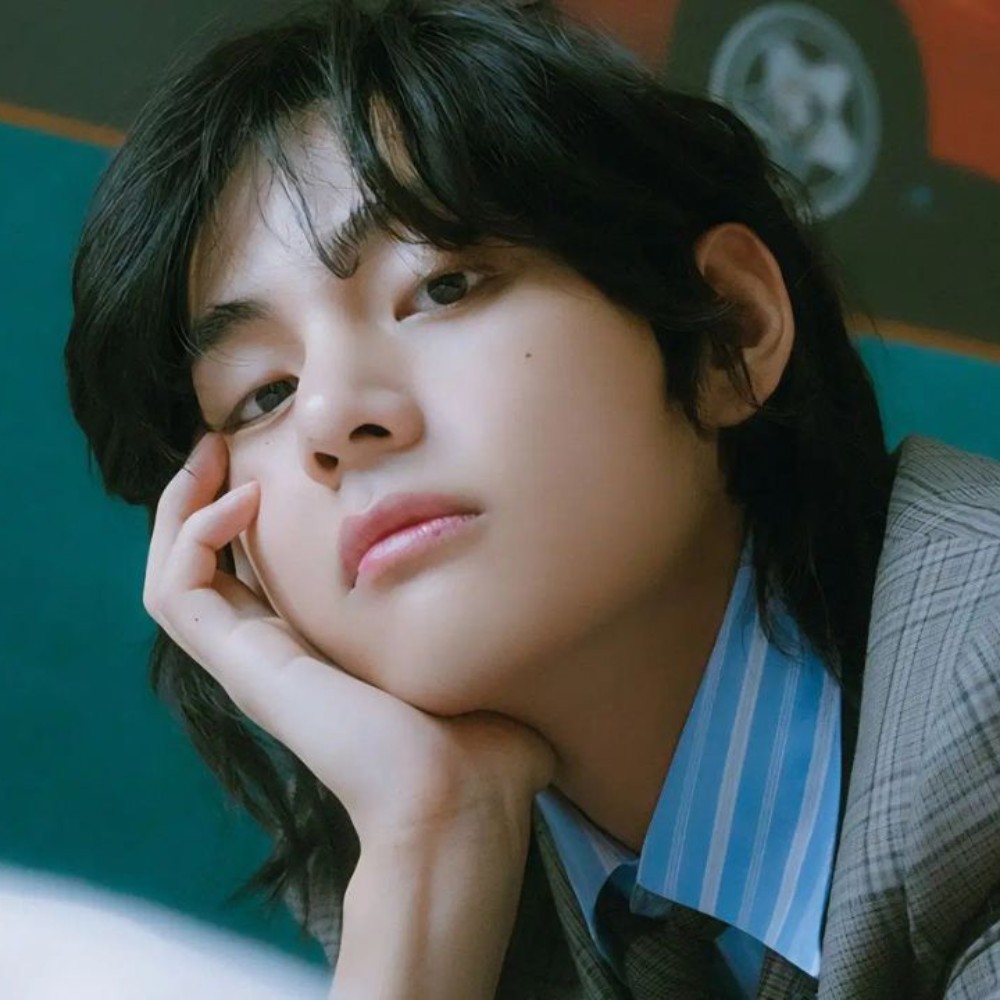 'Precious human' BTS' V praised for kindness and muscular physique by restaurant owner,...