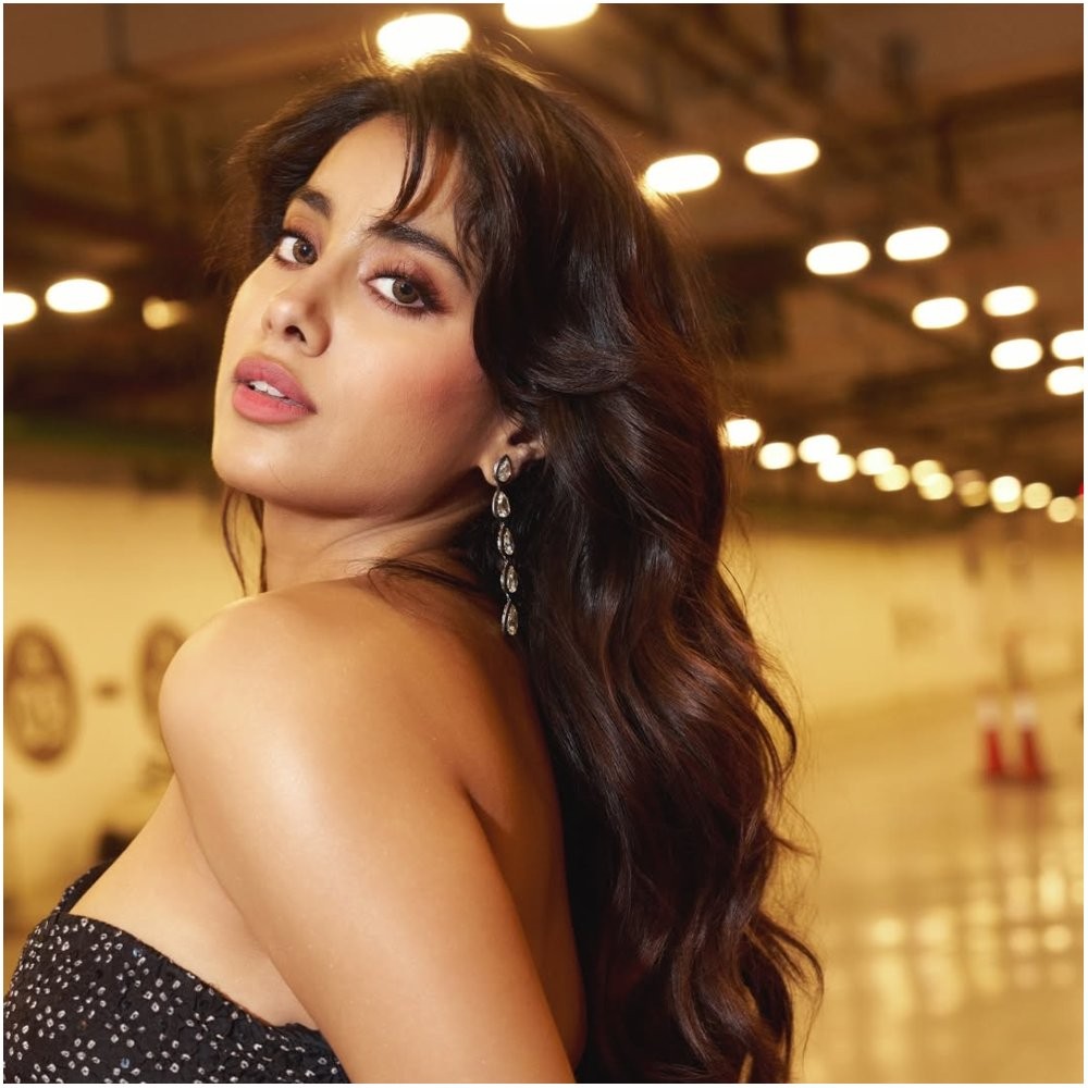 Cannes 2025: Hold your breath as Janhvi Kapoor channels her inner goddess with ‘Homebound’ debut at the prestigious film festival 
