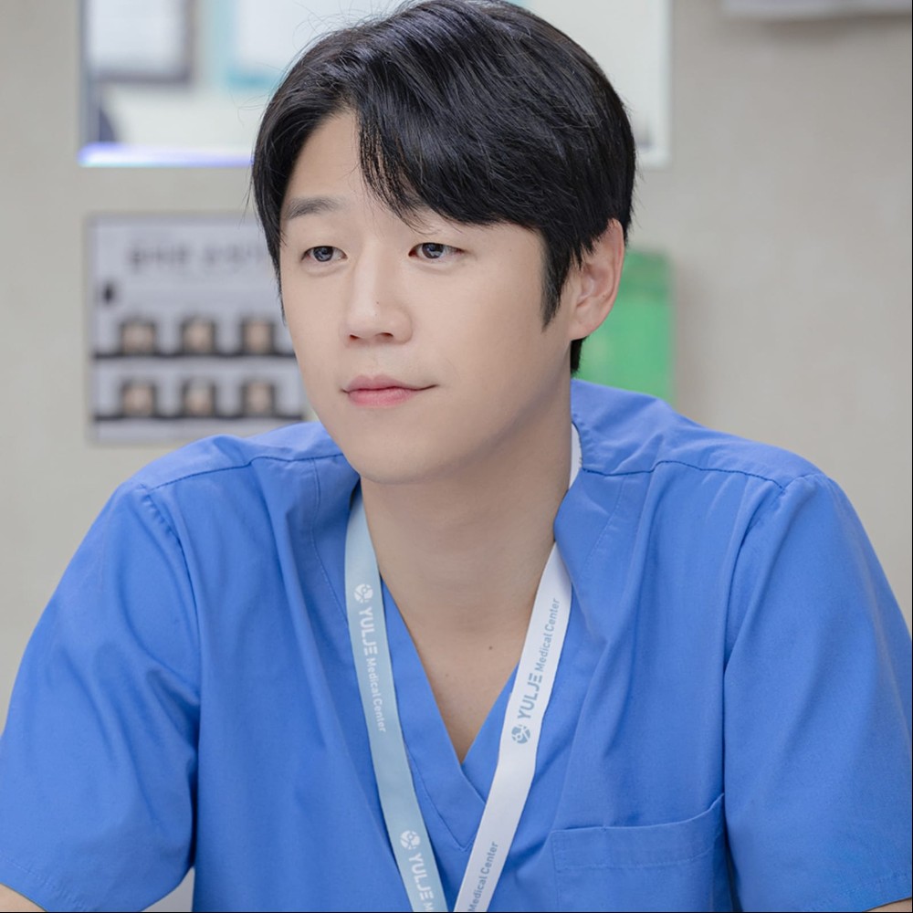 Have Jung Jun Won and Kang Seung Hyun been dating for 3 years? Agency responds to 'evidence' of Believer co-stars' romance