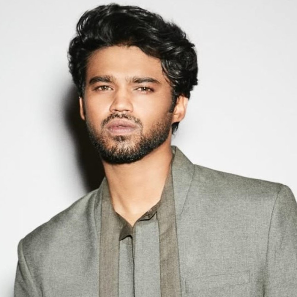 Logout actor Babil Khan's next step after deleting his viral ‘Bollywood is f***d up’ video makes fans worried for him