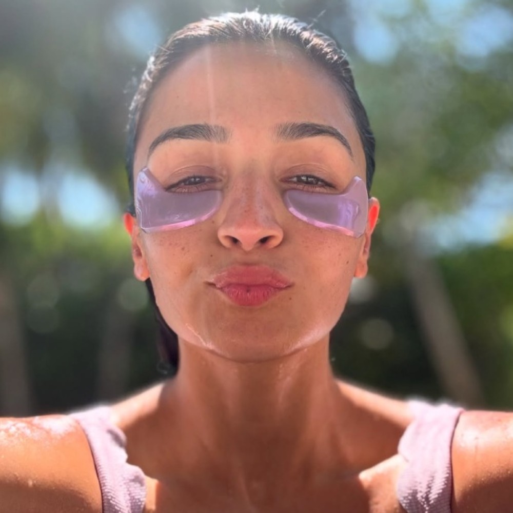 Bollywood celebs who are obsessed with eye masks: Alia Bhatt to Suhana Khan