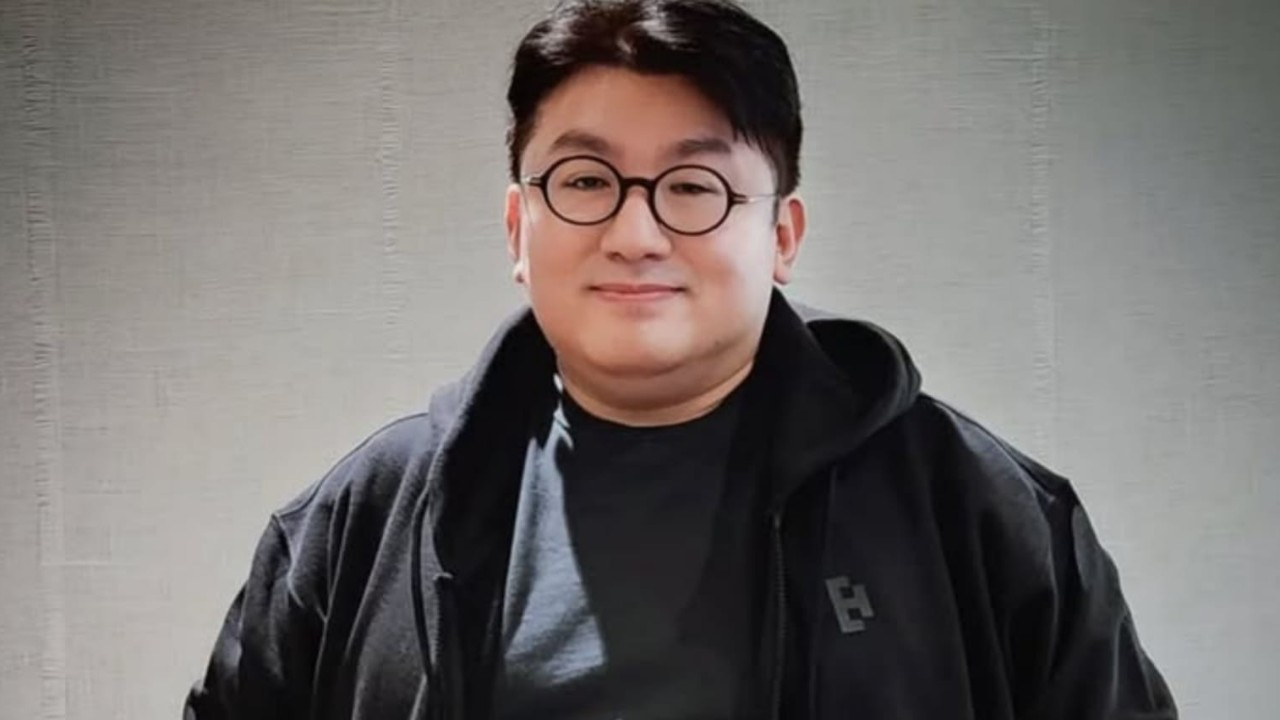 Bang Si Hyuk: Courtesy of Bang Si Hyuk Instagram Bang Si Hyuk: Courtesy of Bang Si Hyuk Instagram