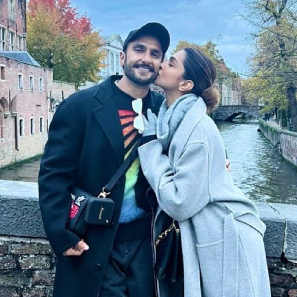 7 Bollywood celebs and their lovey-dovey travel photos
