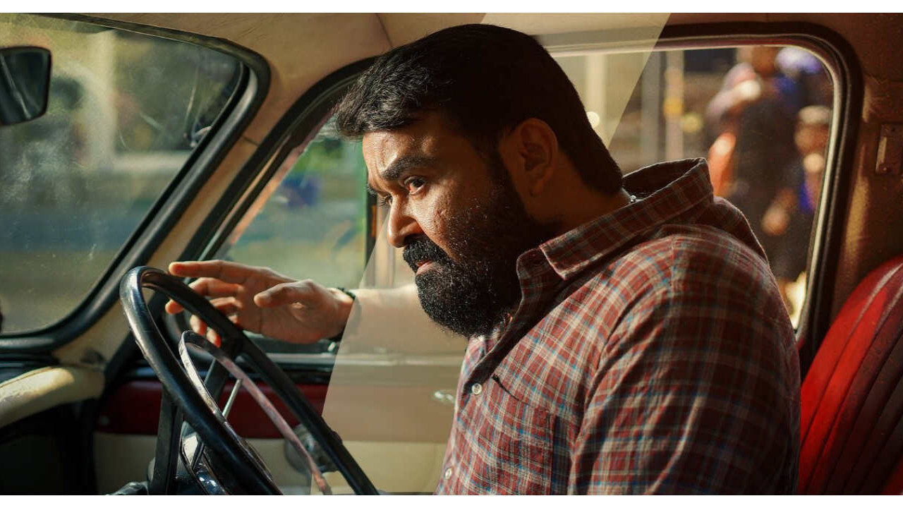 Credits: Rejaputhra Visual Media Mohanlal, Shobana