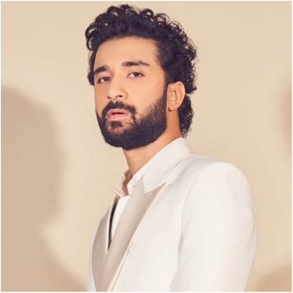 Raghav Juyal's big-hearted act after Babil Khan calls him, Ananya Panday and more Bollywood stars 'rude' wins netizens’ hearts