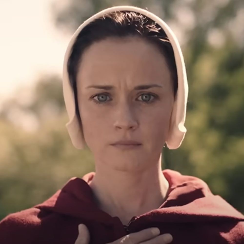 Should Alexis Bledel Get an Emmy Nomination for Brief Handmaid’s Tale Finale Cameo? Hulu’s Submission Sparks Debate