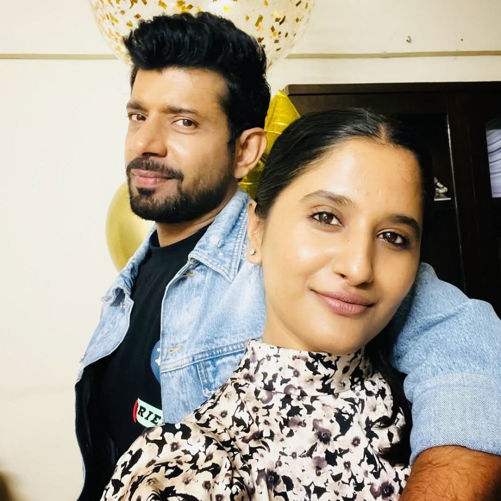 Chhaava actor Viineet Kumar Siingh and wife Ruchira Singh announce pregnancy with maternity photoshoot: ‘From the universe, with love…’