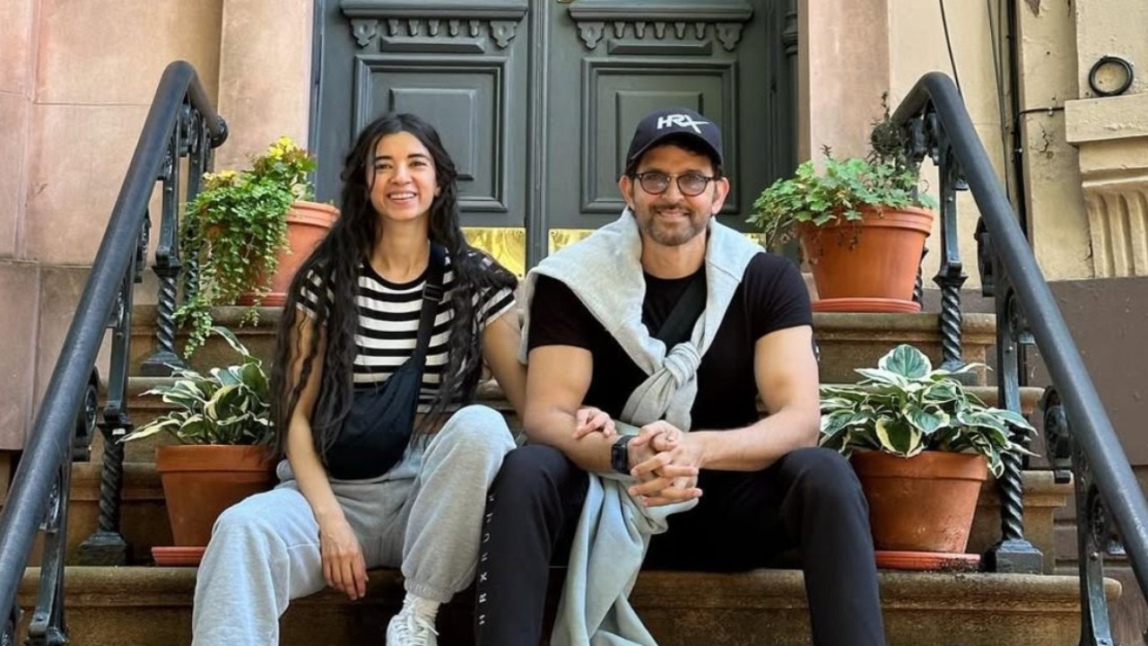Picture Courtesy: Saba Azad Instagram Nothing to see here, just Boyfriend Hrithik Roshan’s love-filled PDA for girlfriend Saba Azad on her latest picture