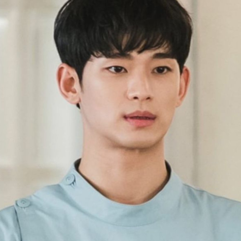 Kim Soo Hyun lodges additional criminal complaints against Kim Sae Ron's family and Garosero for defamation and stalking