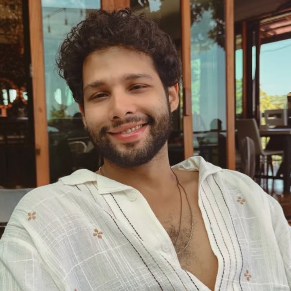 Has Siddhant Chaturvedi found love again after alleged breakup with Navya Naveli Nanda? Know who the new lady love is