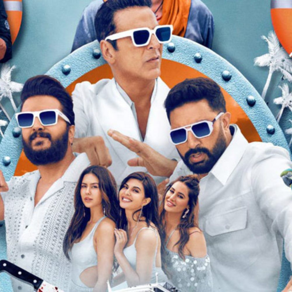 EXCLUSIVE: War 2, Sitaare Zameen Par, Metro In Dino, Saiyaara, and Maa trailers on the big screen with Akshay Kumar’s Housefull 5