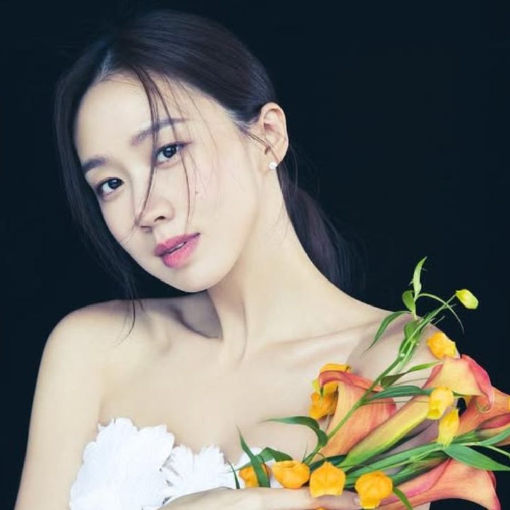 Go Sung Hee reveals birth of first child with non-celebrity husband one year after baby’s arrival