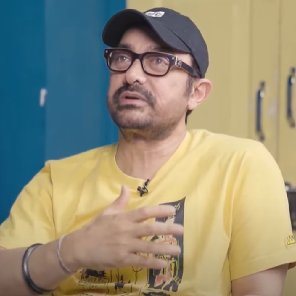 Aamir Khan reveals striking similarity between Indian and Chinese audiences at WAVES Summit 2025; shares warm hug with Rajkumar Hirani