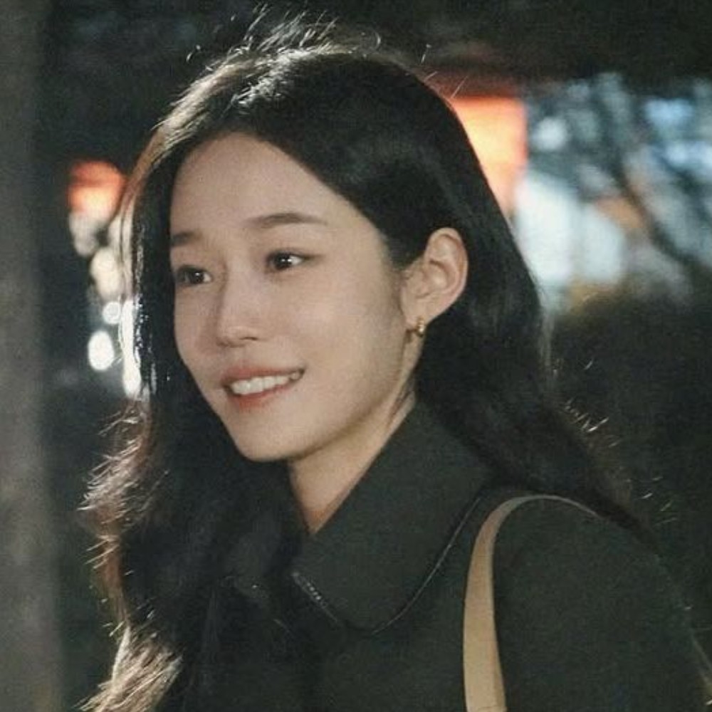 61st Baeksang Arts Awards Winners List Live: Roh Yoon Seo and Jung Sung Il among first trophy takers for the night