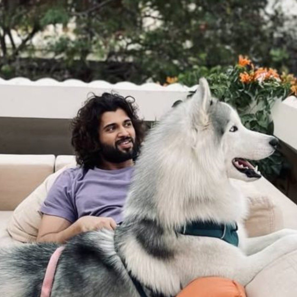 Inside Vijay Deverakonda's cozy and lavish Hyderabad bungalow