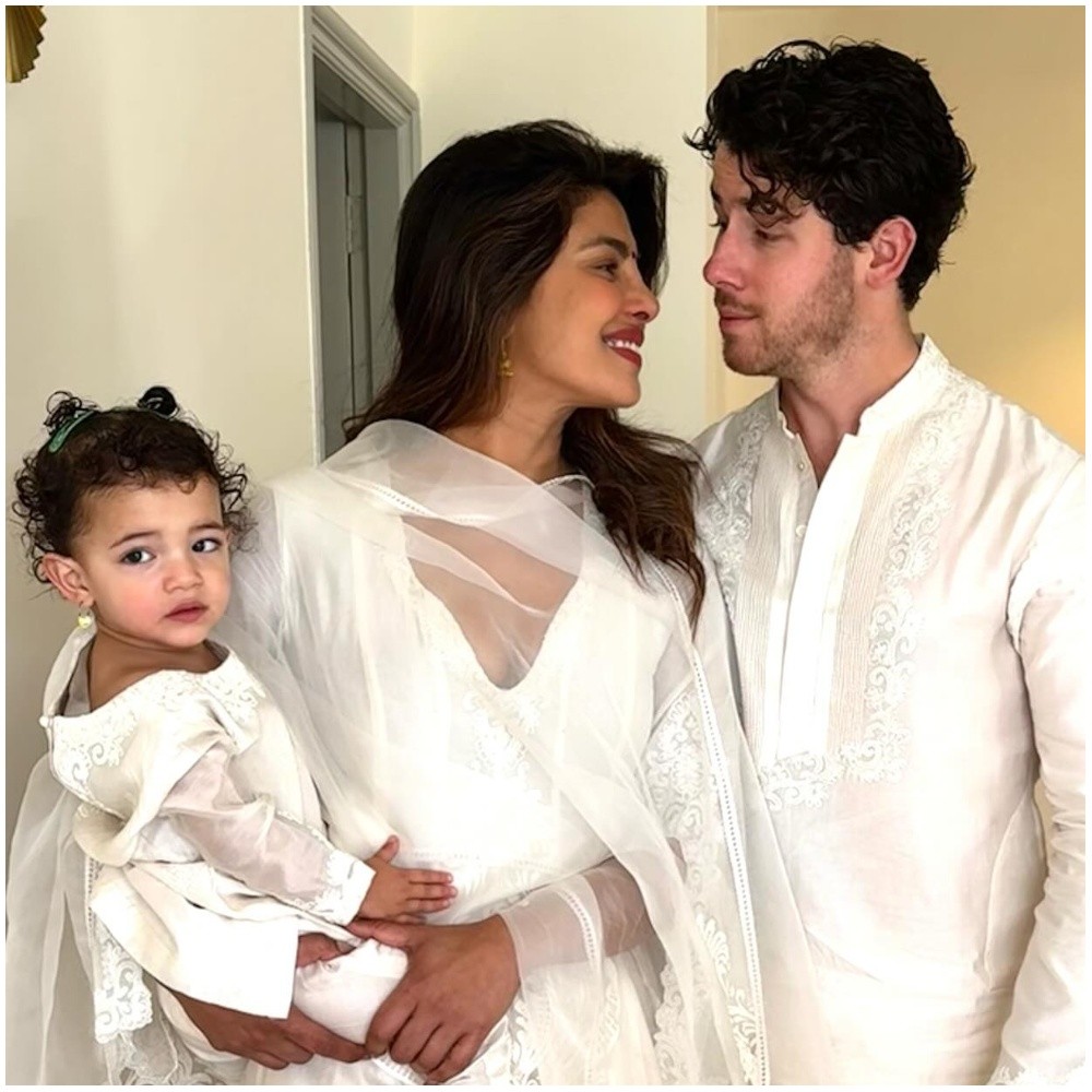 Priyanka Chopra is ‘finally heading home’ to ‘angels’ Nick Jonas, Malti and what is waiting for her has our heart: SEE PIC