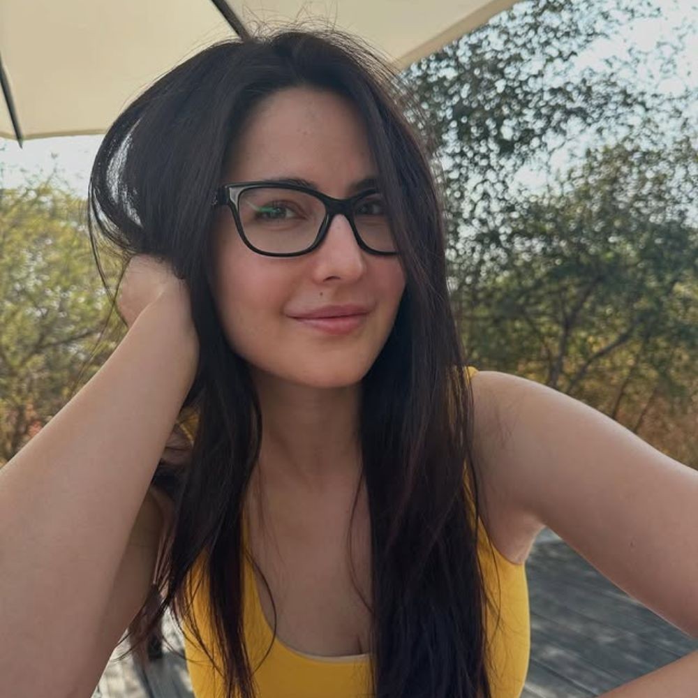 Katrina Kaif starts her day with persimmon: Take note of 9 benefits of this magical fruit