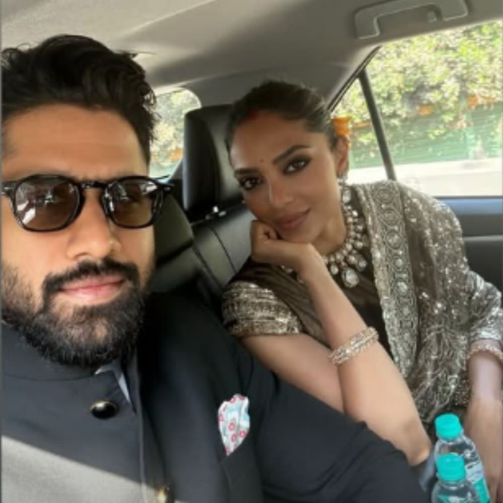 Sobhita Dhulipala flaunts her sindoor in new selfie with Naga Chaitanya from WAVES Summit 2025 