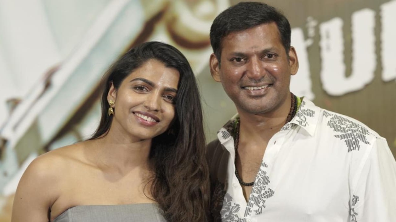 What is the age gap between Vishal and Sai Dhanshika? Know here as they announce their marriage date (PC: Ramesh Bala X) Ramesh Bala X