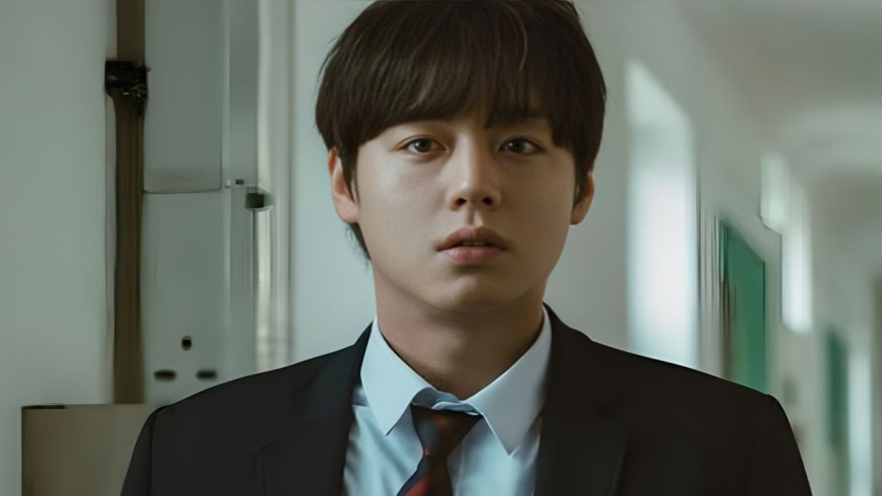 Park Ji Hoon: Netflix Korea Park Ji Hoon revealed his personal experiences helped him play the role of Yeon Si Eun realistically. Read to know more.