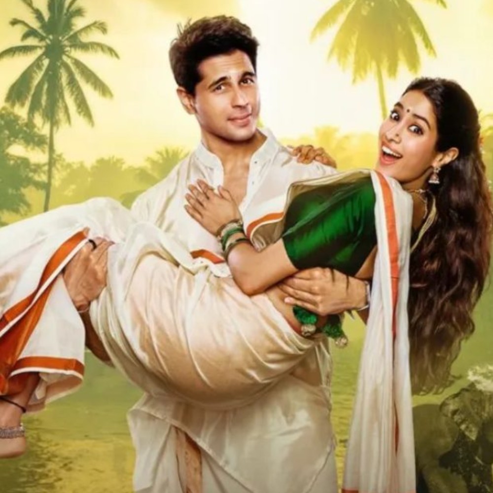 Sidharth Malhotra-Janhvi Kapoor’s Param Sundari reminds fans of Shah Rukh Khan, Deepika Padukone’s Chennai Express and we can't unsee it 