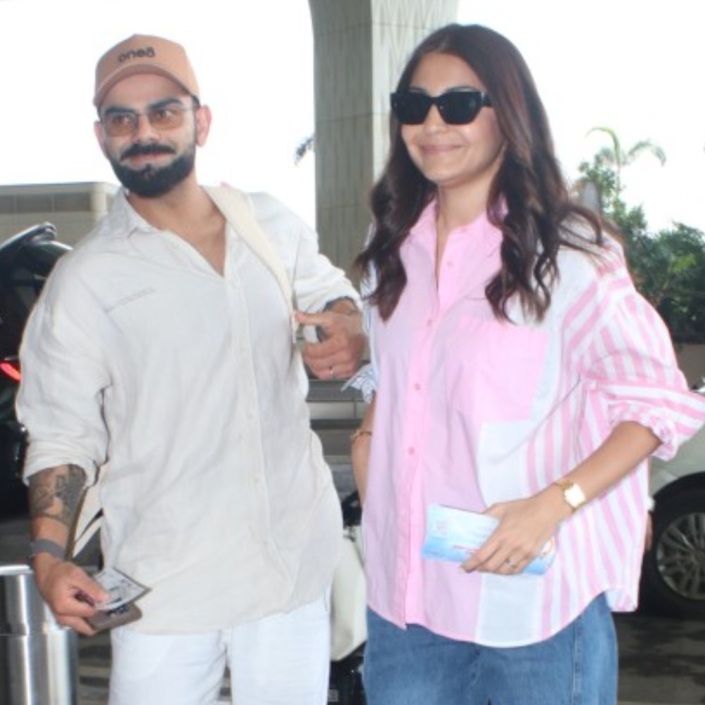 5 Celeb PHOTO Spottings: Anushka Sharma-Virat Kohli fly out of Mumbai; Shanaya Kapoor, Abhay Verma go out for movie