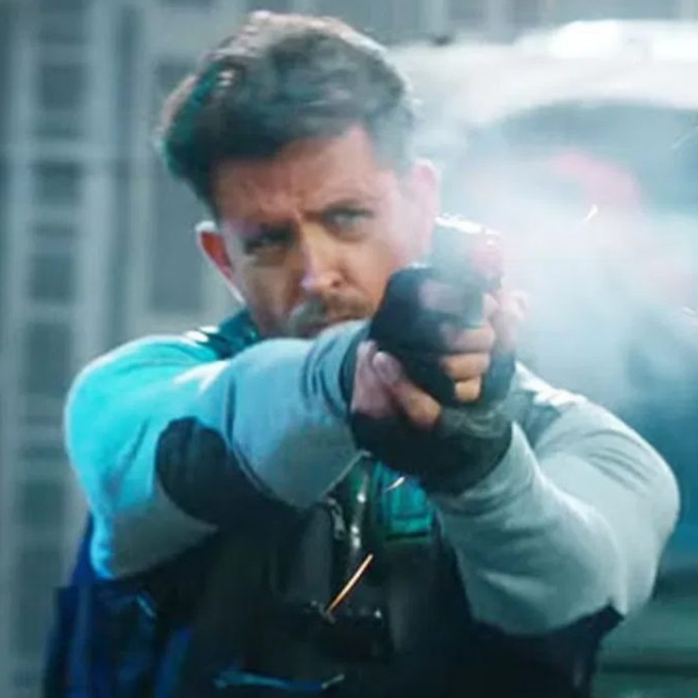 War 2 is talk of Twitter: Hrithik Roshan, Jr NTR and Kiara Advani’s film teaser delivers blast and now fans are counting days