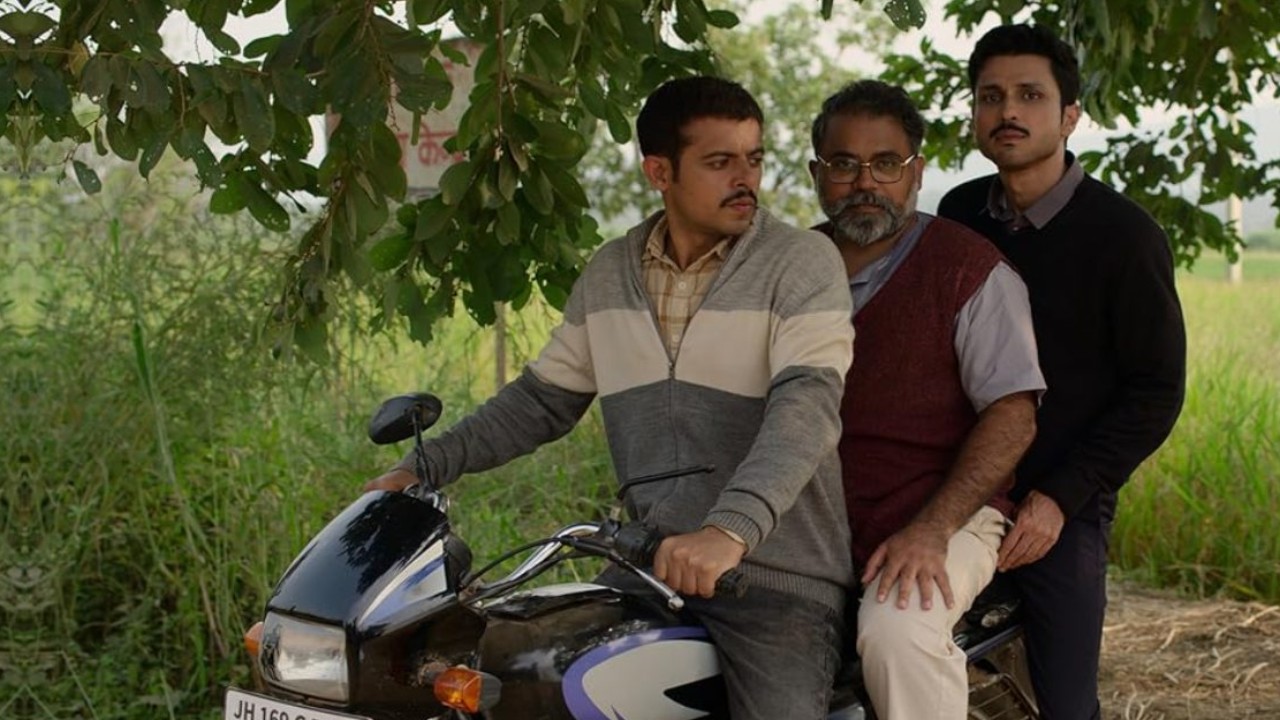 Gram Chikitsalay Review: Amol Parashar’s warm yet predictable rural drama echoes the so... Gram Chikitsalay Review: Amol Parashar’s warm yet predictable rural drama echoes the so...