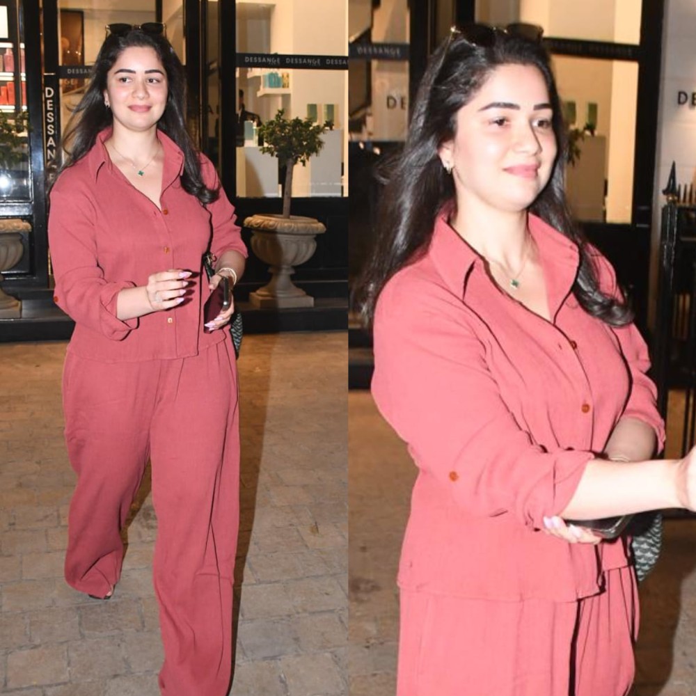 Sara Tendulkar keeps it casual in rustic red co-ords for chill salon visit
