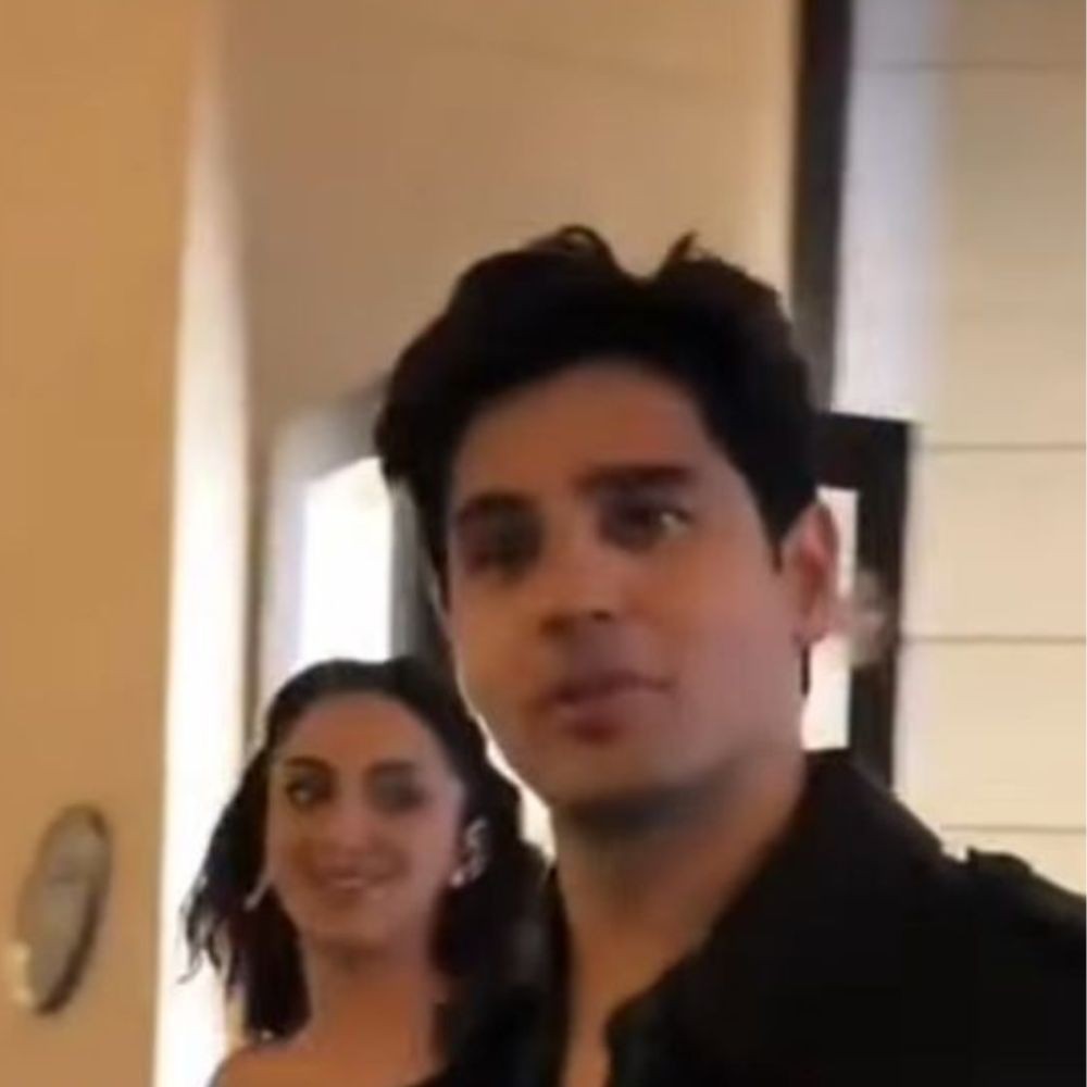 Met Gala 2025: Sidharth Malhotra turns biggest cheerleader for pregnant wife Kiara Advani as they arrive hand-in-hand for her event debut