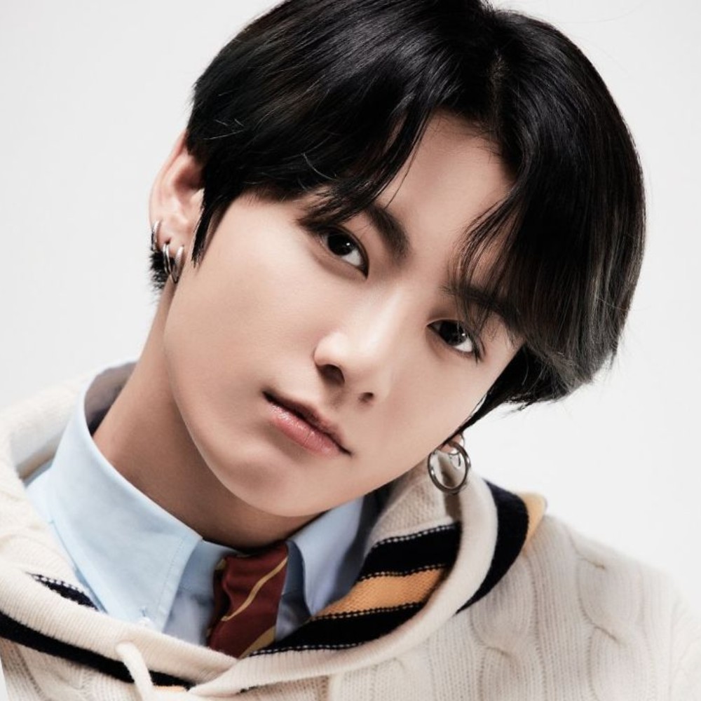 BTS’ 'Jungkook crumbs': Fans delighted by singer’s restaurant visit and autograph signing during military vacation