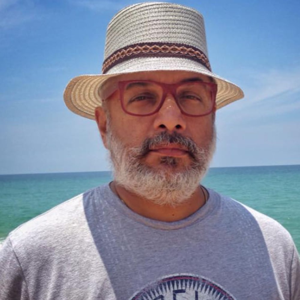 Popular photographer and actor Radhakrishnan Chakyat passes away at 53: Dulquer Salmaan pens heartfelt tribute