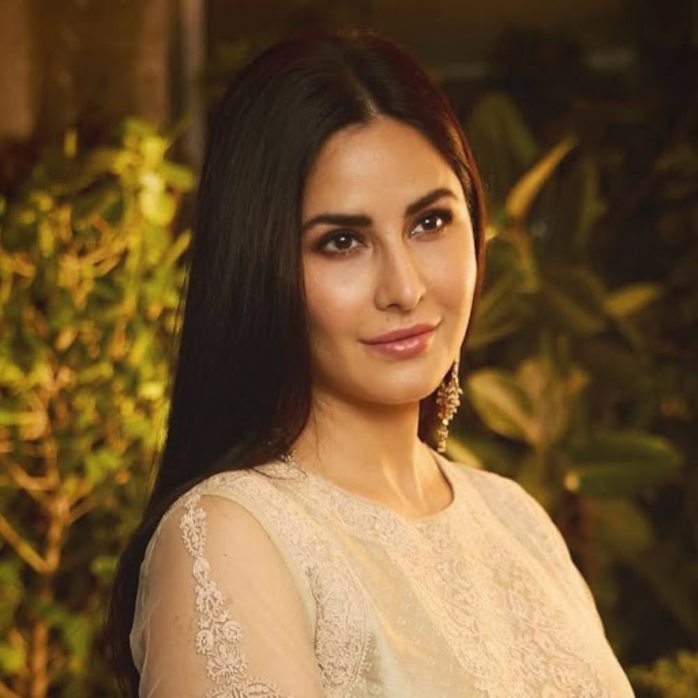 When Katrina Kaif fan-girled over Kareena Kapoor Khan's eye color: 'I would like to change...'