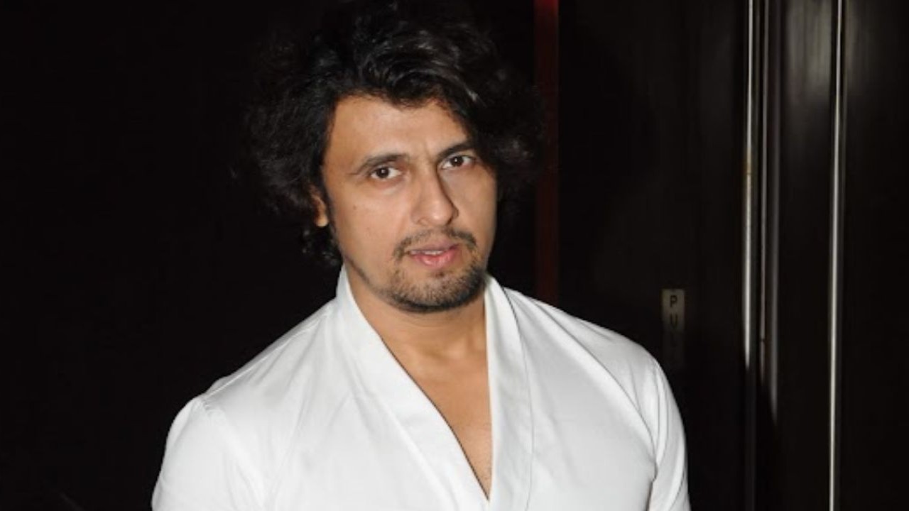 Sonu Nigam gets banned from Kannada projects by Karnataka Film Chamber of Commerce after remarks at recent concert (PC: Pinkvilla) Sonu Nigam gets banned from Kannada projects by Karnataka Film Chamber of Commerce after remarks at recent concert