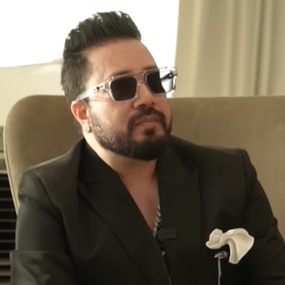 Inside Mika Singh's 99th Mumbai home that is modern and calm