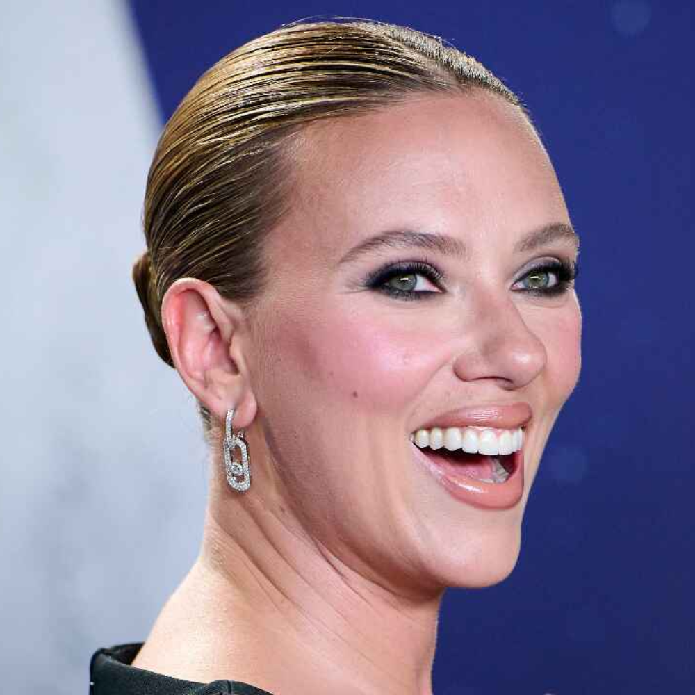 Scarlett Johansson Felt ‘Cagey’ While Working With Enormous Marvel Cast? Avengers Actress Says ‘Your Identity is Wrapped’